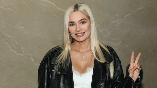 «Любви не так много в жизни»: Наталья Рудова о невезении красивых женщин