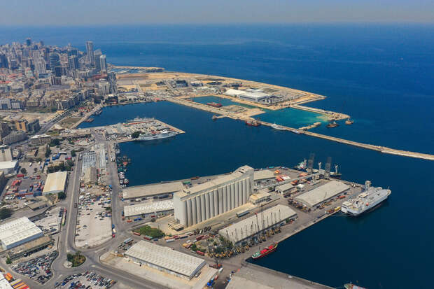 Появились кадры, как люди покидают пригород Бейрута после предупреждения Израиля