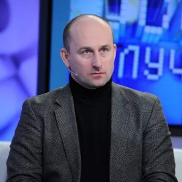 Николай Стариков