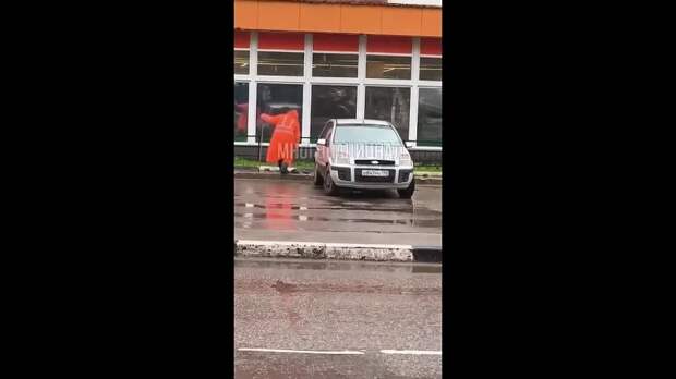 А помните в детстве, когда родители просили убраться у себя в комнате, вы просто трудолюбиво заметали мусор под кровать? https://t.me/webmoney_dn/3202...