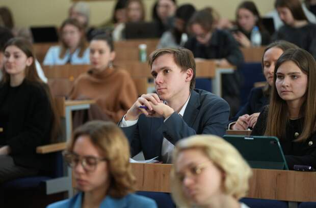 Мишустин: в вузах увеличат число бюджетных мест на востребованные специальности