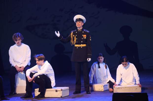 В Нижнем Новгороде прошла премьера спектакля, роли в котором исполнили кадеты