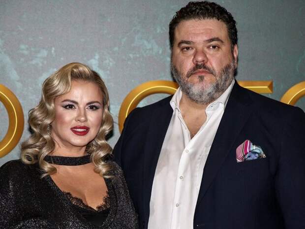 Анна Семенович рассказала, что ее жених прервал командировку ради 14 февраля