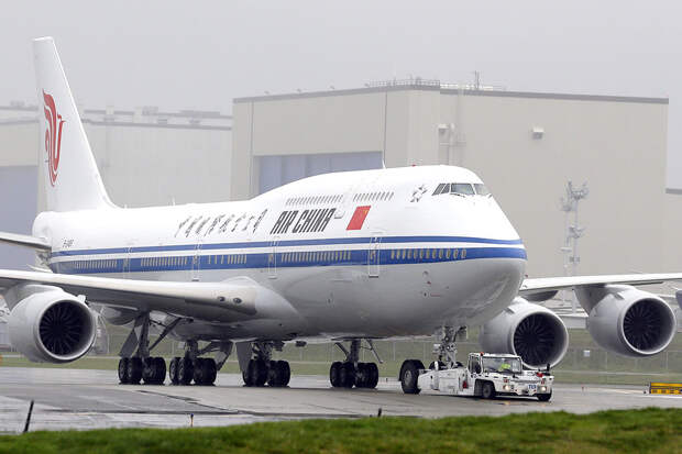 США отменили решение о запрете авиасообщения с Китаем