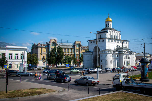 ГОРОД ВОСПОМИНАНИЙ И СВЯТЫНЬ... ВЛАДИМИР