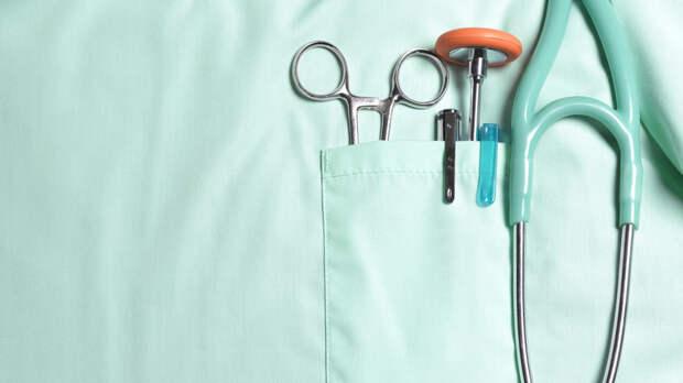 Врач Уланкина: обтирание водкой или уксусом для снижения температуры опасно