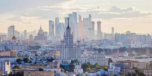 Собянин поддержал проведение первой Московской недели моды. Фото: М. Денисов mos.ru