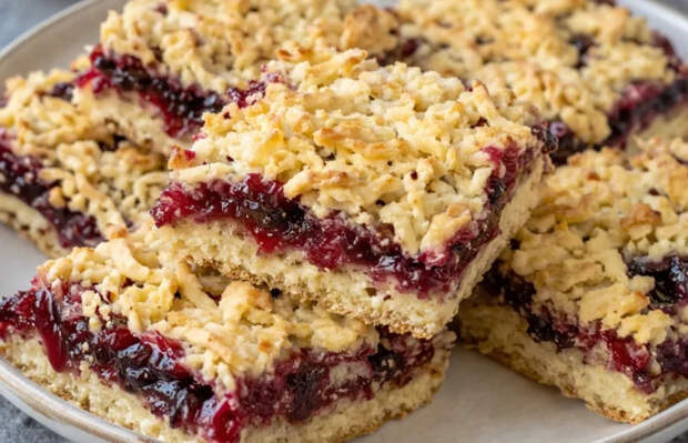 Ни в какое сравнение не идет с магазинным: готовлю домашнее венское печенье с ягодами (тертый пирог)