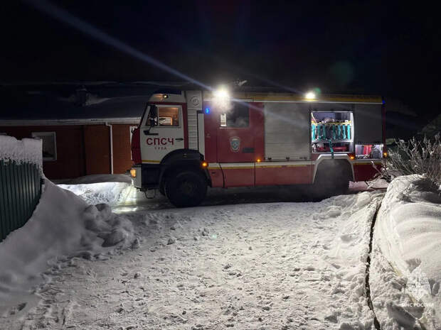 В Тульской области 24 января спасатели потушили восемь пожаров