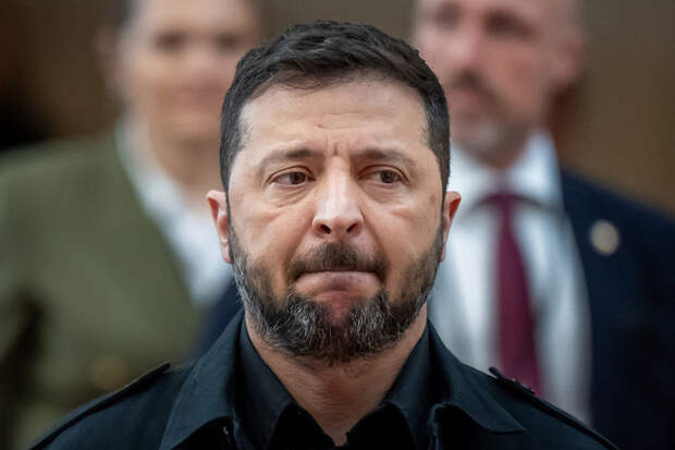 Зеленский признал: на Украине разрушена производственная линия ракет «Фламинго»