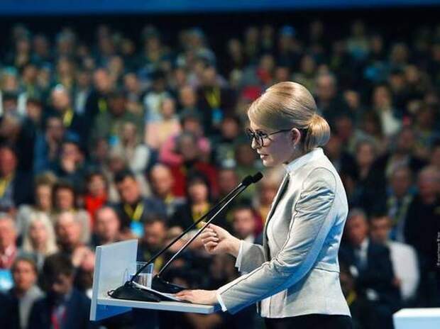 Тимошенко: Порошенко пытается провернуть на Украине 