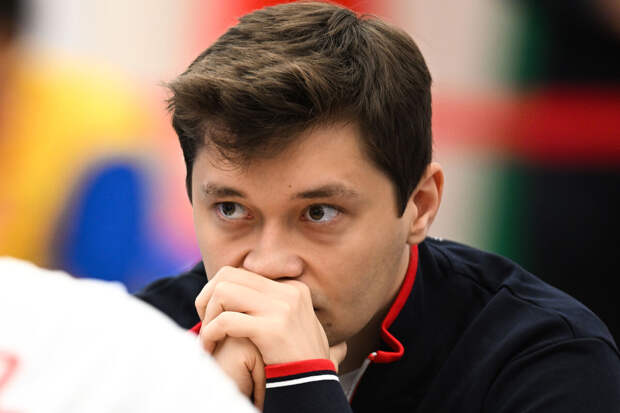 Российский шахматист проиграл Гири в четвертом туре турнира претендентов