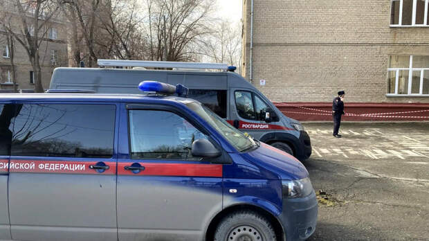 Что известно о напавшем в челябинской школе подростке