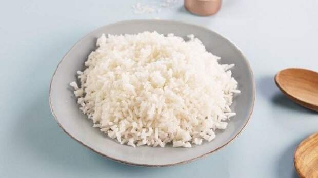 Скажи микроволновке «нет»: 10 продуктов, которые не стоит разогревать в СВЧ
