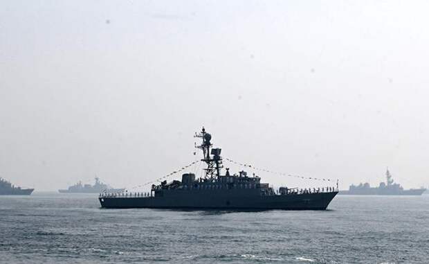 Трамп пошел на беспредел: Субмарина США потопила иранский фрегат IRIS Dena у побережья Шри-Ланки