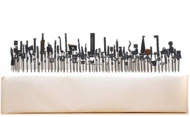 http://oddstuffmagazine.com/wp-content/uploads/2010/07/art-pencil-sculpture-7-580x358.png