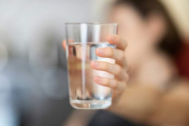 Диетолог назвала воду ключом к успешному снижению веса