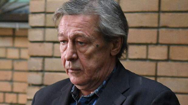 Режиссер рассказал об отношениях Ефремова с коллективом