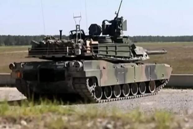 Китайский телеканал: украинский конфликт показал, какими должны стать танки для