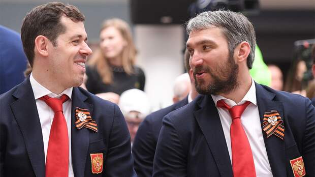 Овечкин позвал в гости Малкина, Задоров отметил день рождения Златана, Грицюк пережил операцию. Наши в Америке