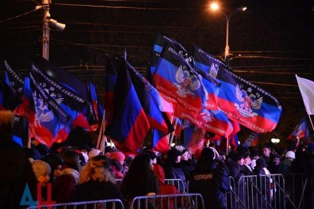 Выборы в ДНР и ЛНР завершились. Явка избирателей оказалась беспрецедентно высокой