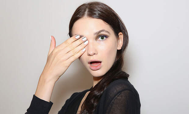 От лаванды до зелени: весенне-летние тренды маникюра