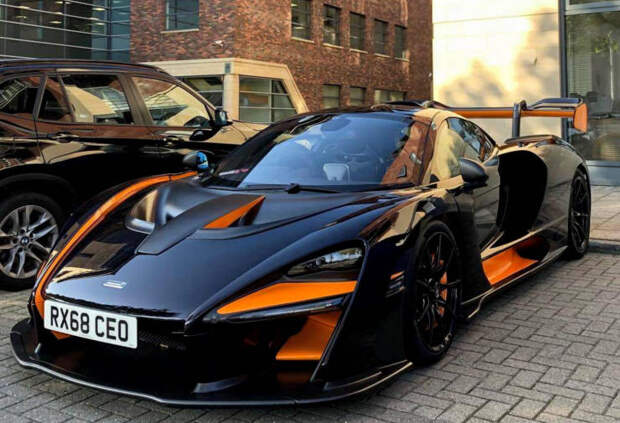 Потрясающие автомобили разных лет для ценителей