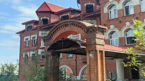 В Барнауле готовятся к сносу знаменитого