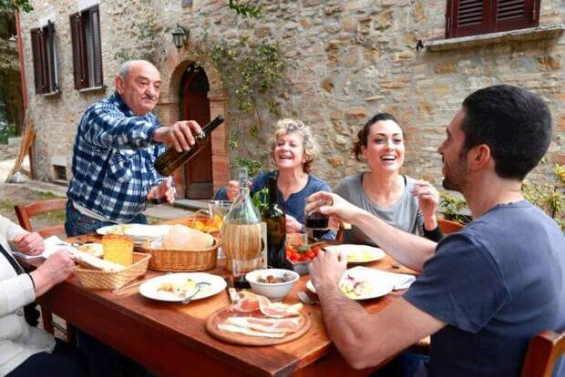 Как не поправляться на "вредной еде" : секреты итальянцев и французов