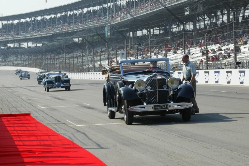 Кабриолет Mercedes-Benz 770K из музея гоночной трассы Индианаполиса