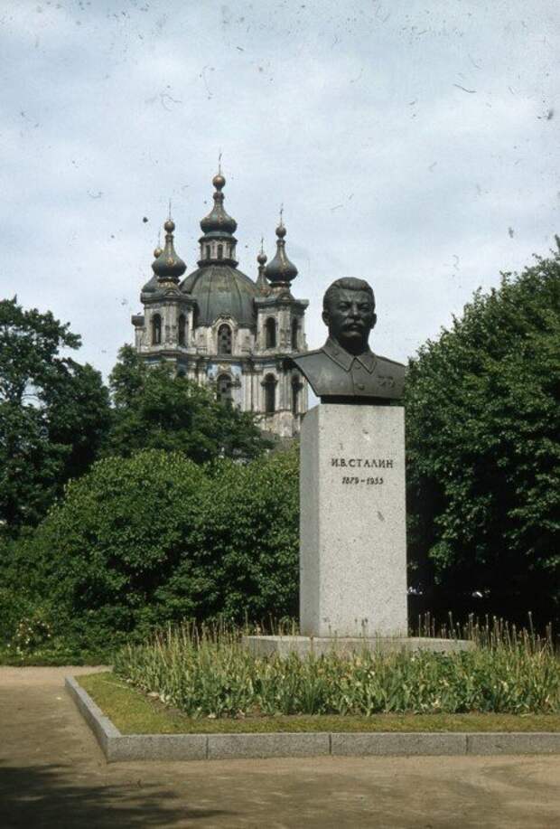 Жизнь простых советских людей в конце 1950-х от Томаса Хаммонда