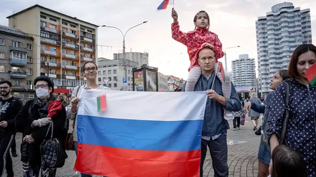 "Час Z" для Союзного государства: Как белорусы отнеслись к спецоперации