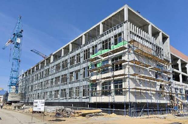 Иск Тамбовской прокуратуры о возвращении аванса за Бокинскую школу оставили без рассмотрения