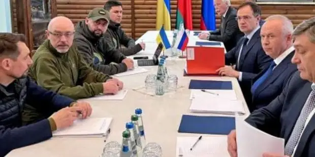 Путь в никуда: чем закончатся переговоры России и Украины