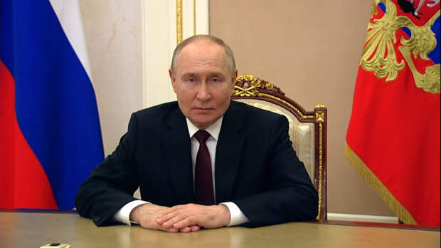 Путин поздравил медработников с профессиональным праздником