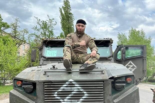 В России жестко высказались о незаконном ношении редчайшей награды военкором «Ахмата»