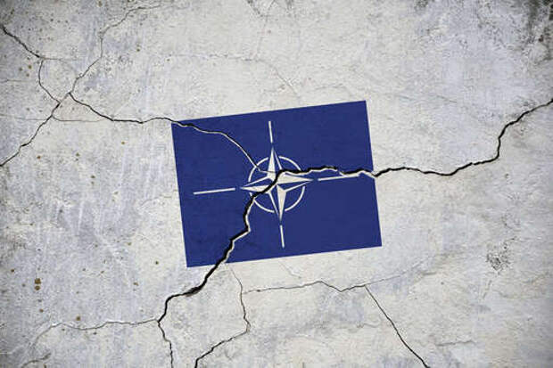 Аналитик Риттер: НАТО обрекло себя на поражение, вступив в конфликт с Россией