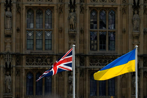 Пресс-секретарь премьера Британии: Лондон продолжит поставки оружия Киеву