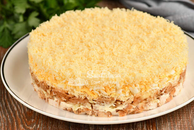 Салаты с курицей, которые вас точно удивят вкусом