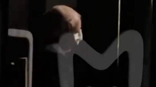 Опубликованы первые кадры с репетиции Ефремова после тюрьмы