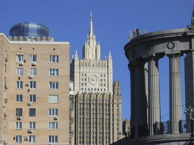 Мать: удерживаемую в Мексике Кристину Романову уговаривали сбежать через Discord