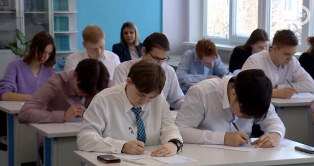 Начался приём заявок на именную стипендию губернатора Ямала