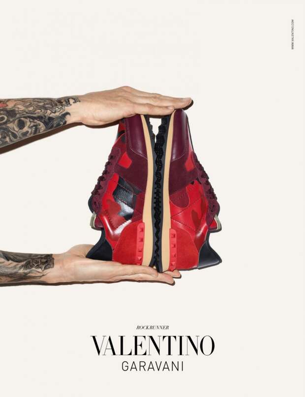 Valentino Sneakers Campaign by Terry Richardson image Valentino Men Sneakers Campaign Terry Richardson 001 800x1042 