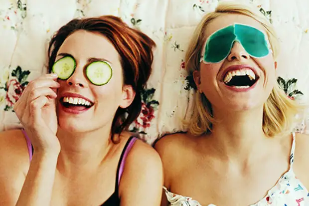 8 мифов об уходе за собой, которые заставляют женщин выглядеть хуже