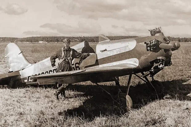 В Новосибирске рассекретили подвиг летчика Василия Старощука