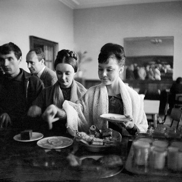 Фотографии прекрасных советских женщин, которые совершенно не похожи на наших современниц