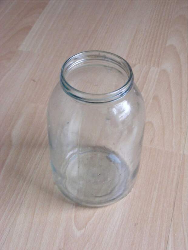 Вазочка из банки и пластиковой бутылки. Мастер-класс (1) (525x700, 224Kb)