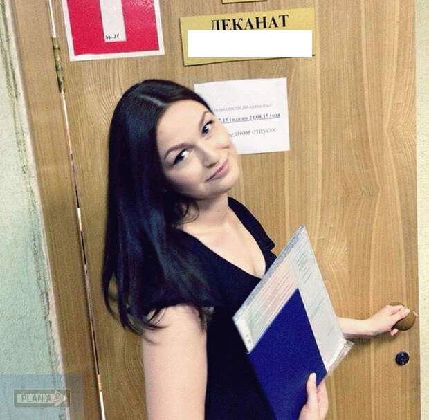 Это унижение женского достоинства повторится вновь и вновь. Все из-за нашей бедности