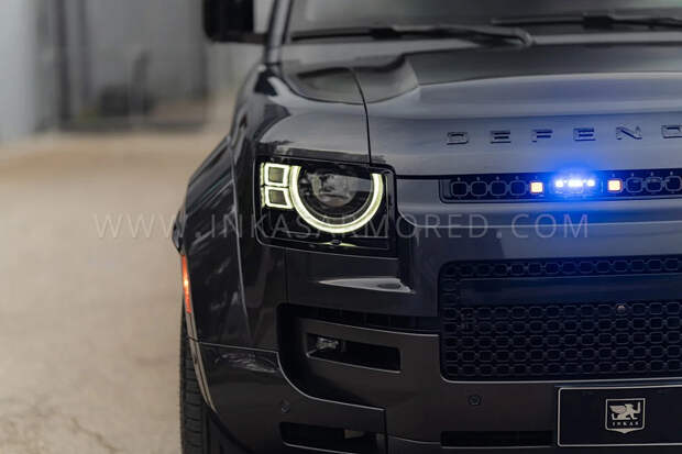 Land Rover Defender 2026 превратили в броневик, защищенный от выстрелов из штурмовой винтовки калибра 7,62 и одновременного подрыва двух ручных гранат