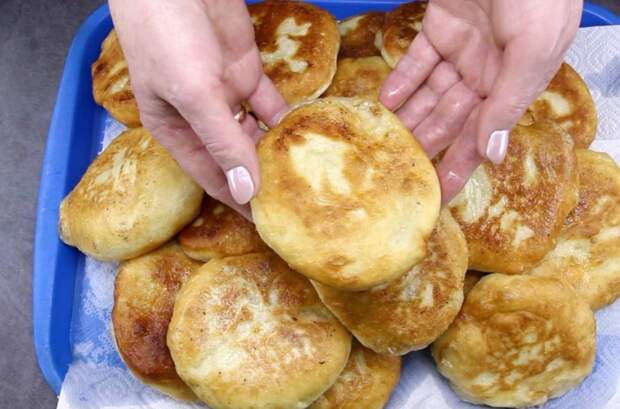 Наш семейный рецепт. Воздушные беляши с вкусной и сочной начинкой внутри